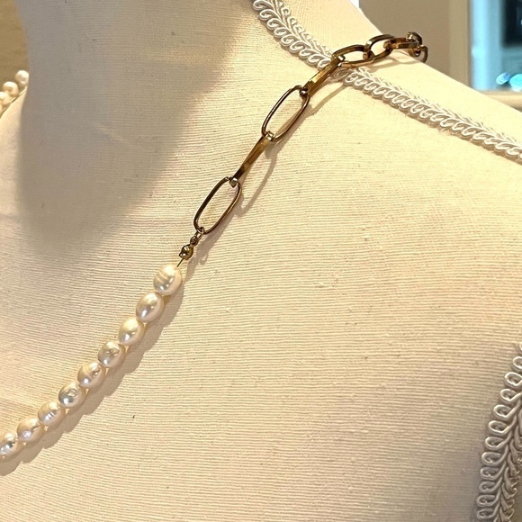 Pearl and Paperclip Chain Necklace Double Señorita Clasp GoldTone Long Lariat - Picture 5 of 15